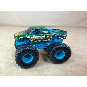 Vtg Hot Wheels Monster Jam Avenger Truck 1:64 Scale Green Body Diecast